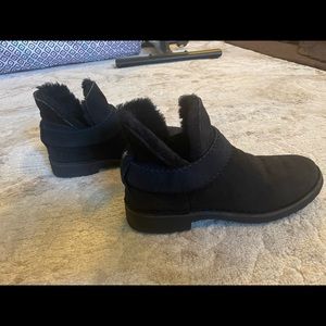 Ugg McKay Bootie